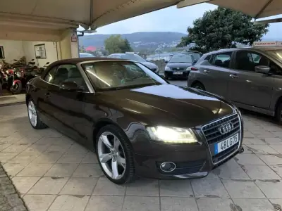 Audi A5 Cabrio 2011 - 16750 EUR, 270761 km - AUTO.MOTO.pt - 270761km - foto 6 de 28