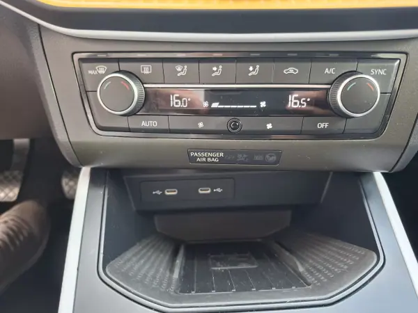 SEAT Arona 2023 - 17750 EUR, 25100 km - AUTO.MOTO.pt - 25100km - foto 24 de 30