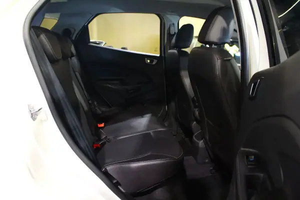 Ford EcoSport 2017 - 10700 EUR, 125000 km - AUTO.MOTO.pt - 125000km - foto 17 de 24