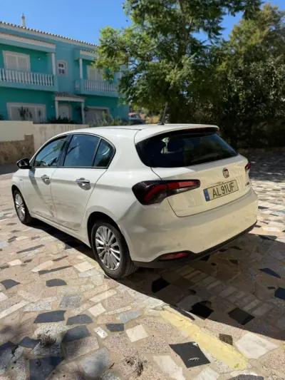 Fiat Tipo 2021 - 13900 EUR, 122524 km - AUTO.MOTO.pt - 122524km - foto 4 de 8