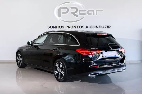 Mercedes-Benz C 300e 2023 - 38500 EUR, 47880 km - AUTO.MOTO.pt - 47880km - foto 7 de 20