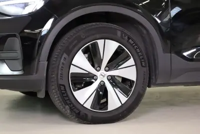 Volvo XC 40 2022 - 28990 EUR, 98750 km - AUTO.MOTO.pt - 98750km - foto 14 de 51