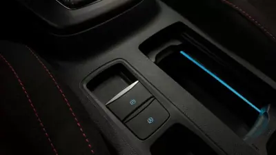 Ford Focus 2025 - 22990 EUR, 11701 km - AUTO.MOTO.pt - 11701km - foto 25 de 35