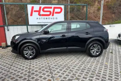 Peugeot 2008 2021 — foto 3 de 17