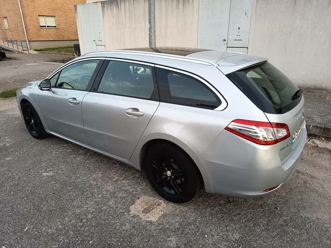 Peugeot 508 SW 2014 - 8500 EUR, 234400 km - 234400km - foto 9 de 15