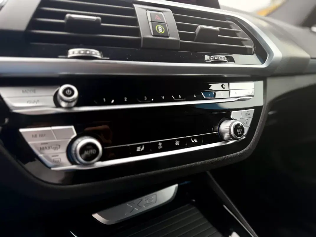 BMW X3 2021 - 36950 EUR, 99000 km - AUTO.MOTO.pt - 99000km - foto 24 de 32