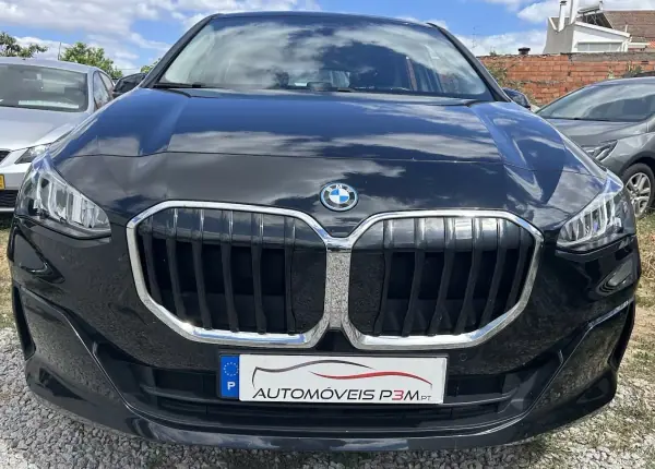 BMW 225xe Active Tourer 2023 - 27990 EUR, 50700 km - AUTO.MOTO.pt - 50700km - foto 14 de 17