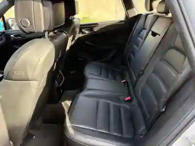 Porsche Macan 2022 — foto 5 de 15