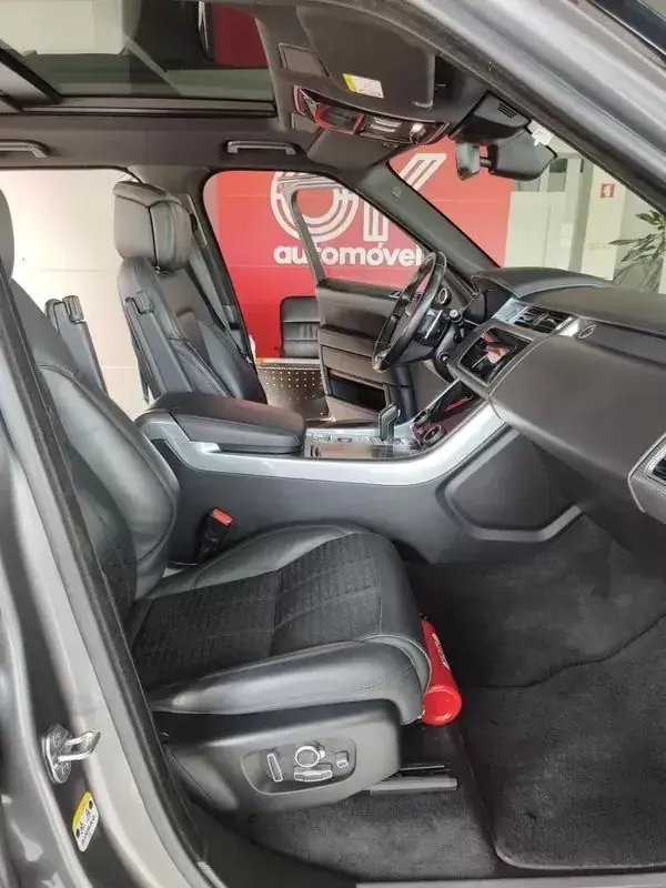 Land Rover Range Rover Sport 2018 - 42990 EUR, 159000 km - AUTO.MOTO.pt - 159000km - foto 18 de 35