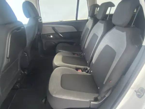 Citroën C4 Spacetourer 2019 - 12500 EUR, 142650 km - AUTO.MOTO.pt - 142650km - foto 12 de 16