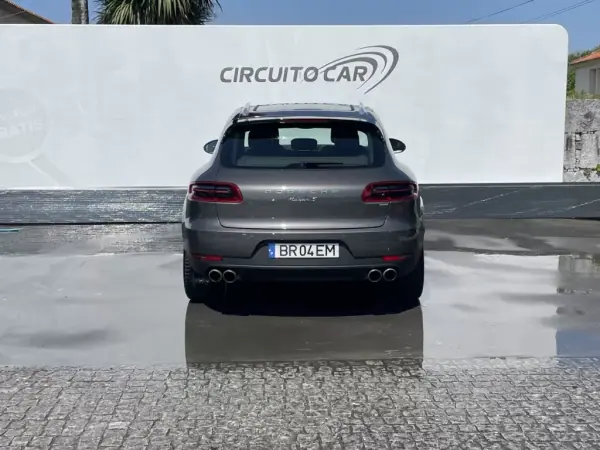 Porsche Macan 2014 - 34900 EUR, 215608 km - AUTO.MOTO.pt - 215608km - foto 11 de 41