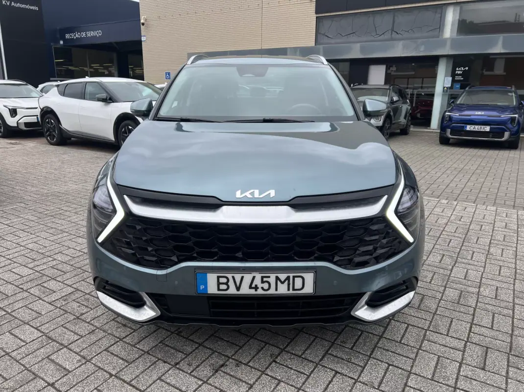 Kia Sportage 2025 - 41000 EUR, 10800 km - AUTO.MOTO.pt - 10800km - foto 2 de 21