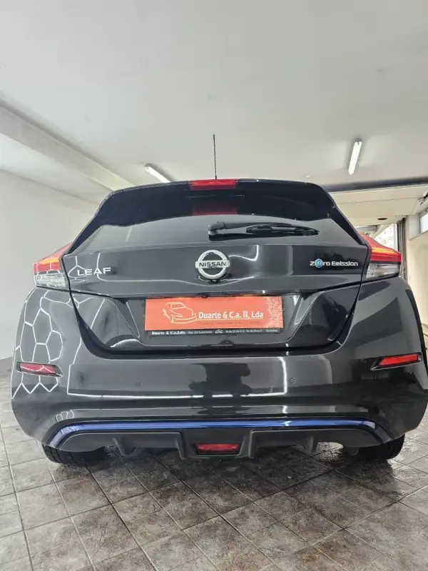 Nissan Leaf 2019 - 19500 EUR, 25097 km - AUTO.MOTO.pt - 25097km - foto 15 de 41
