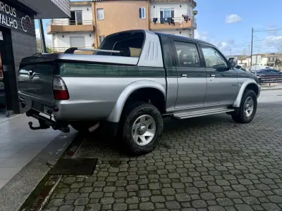 Mitsubishi L200 2002 - 13490 EUR, 214000 km - AUTO.MOTO.pt - 214000km - foto 6 de 11