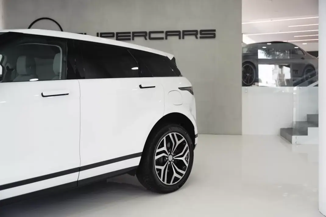 Land Rover Range Rover Evoque 2021 - 34950 EUR, 51000 km - 51000km - foto 8 de 55