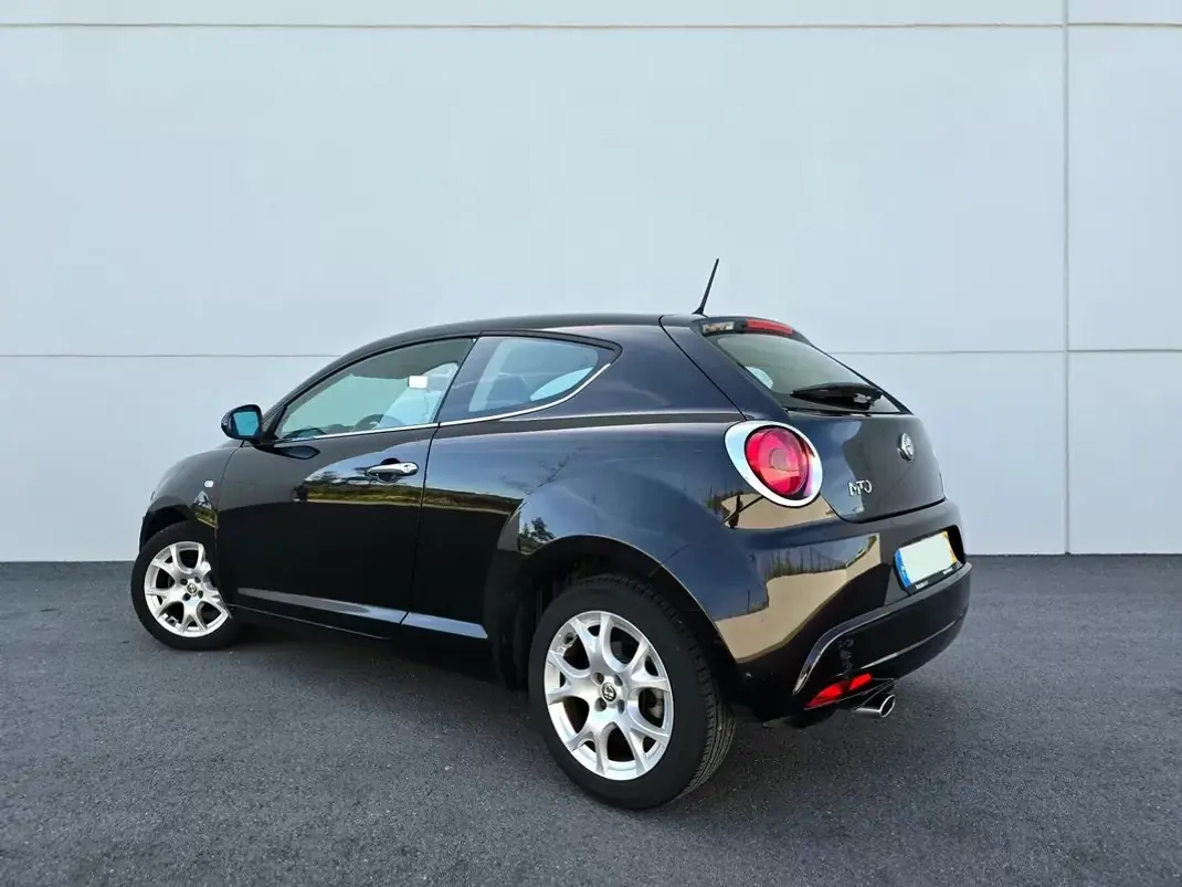 Alfa Romeo MiTo 2009 - 3750 EUR, 98428 km - AUTO.MOTO.pt - 98428km - foto 7 de 21