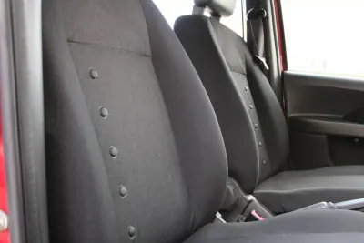 Fiat Panda 2010 - 4500 EUR, 114357 km - AUTO.MOTO.pt - 114357km - foto 18 de 23