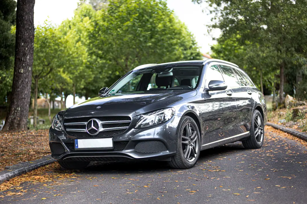 Mercedes-Benz C 220 2014 - 11750 EUR, 324000 km - 324000km - foto 14 de 15