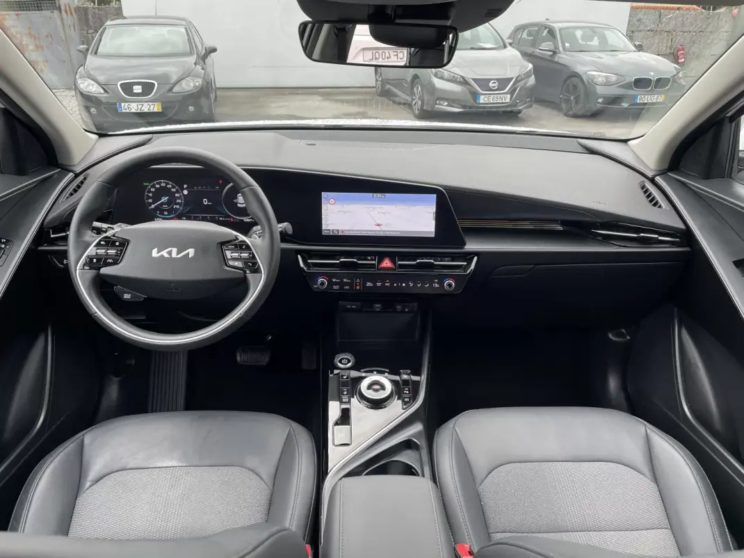 Kia Niro EV 2022 - 25850 EUR, 52642 km - AUTO.MOTO.pt - 52642km - foto 12 de 44