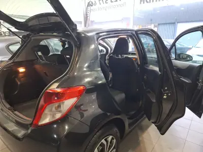 Toyota Yaris 2012 - 7900 EUR, 160000 km - AUTO.MOTO.pt - 160000km - foto 16 de 16
