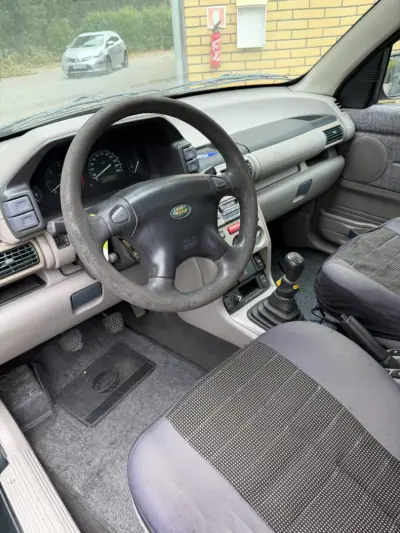 Land Rover Freelander 2000 - 5750 EUR, 129046 km - 129046km - foto 3 de 6