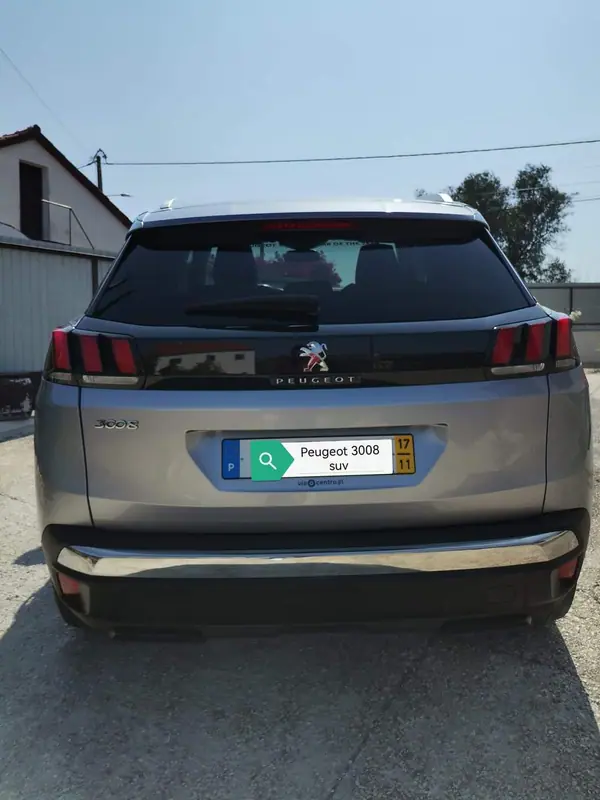 Peugeot 3008 2017 - 14000 EUR, 138000 km - 138000km - foto 2 de 10