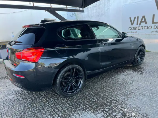 BMW 116 2015 - 11500 EUR, 237150 km - AUTO.MOTO.pt - 237150km - foto 6 de 13