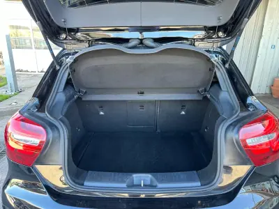 Mercedes-Benz A 180 2017 - 19900 EUR, 108222 km - AUTO.MOTO.pt - 108222km - foto 31 de 32