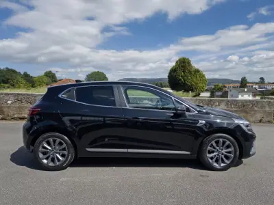Renault Clio 2019 - 14990 EUR, 55000 km - AUTO.MOTO.pt - 55000km - foto 9 de 41