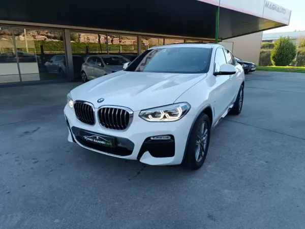 BMW X4 2018 - 49000 EUR, 90000 km - AUTO.MOTO.pt - 90000km - foto 3 de 52