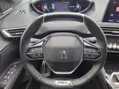 Peugeot 5008 2017 - 16500 EUR, 30000 km - AUTO.MOTO.pt - 30000km - foto 31 de 35