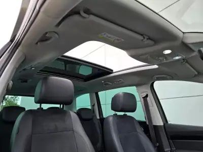 Volkswagen Sharan 2019 - 29700 EUR, 115600 km - AUTO.MOTO.pt - 115600km - foto 15 de 17