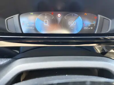 Peugeot 308 2022 - 19500 EUR, 130000 km - AUTO.MOTO.pt - 130000km - foto 27 de 37