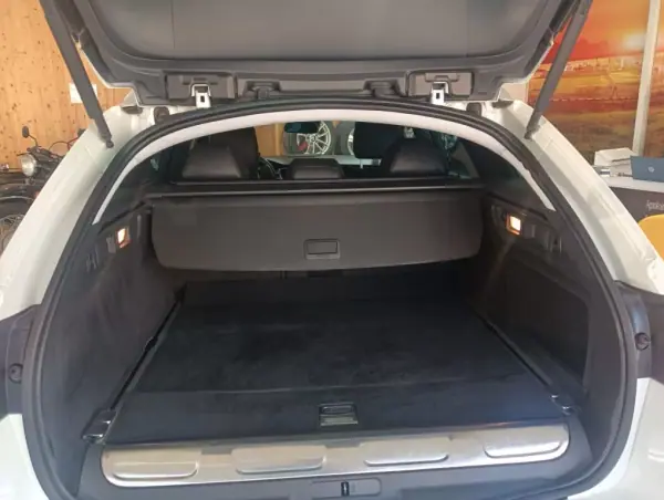 Peugeot 508 RXH 2012 - 13900 EUR, 195000 km - AUTO.MOTO.pt - 195000km - foto 5 de 18