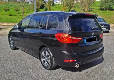 BMW 216 Gran Tourer 2019 - 16500 EUR, 100000 km - AUTO.MOTO.pt - 100000km - foto 5 de 27