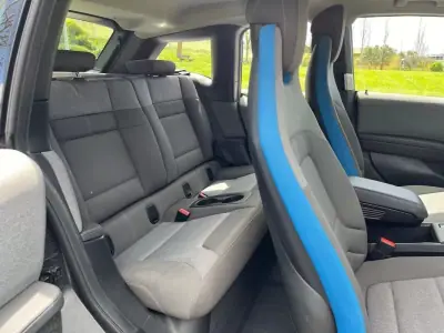 BMW i3 2020 - 16990 EUR, 79000 km - AUTO.MOTO.pt - 79000km - foto 15 de 50