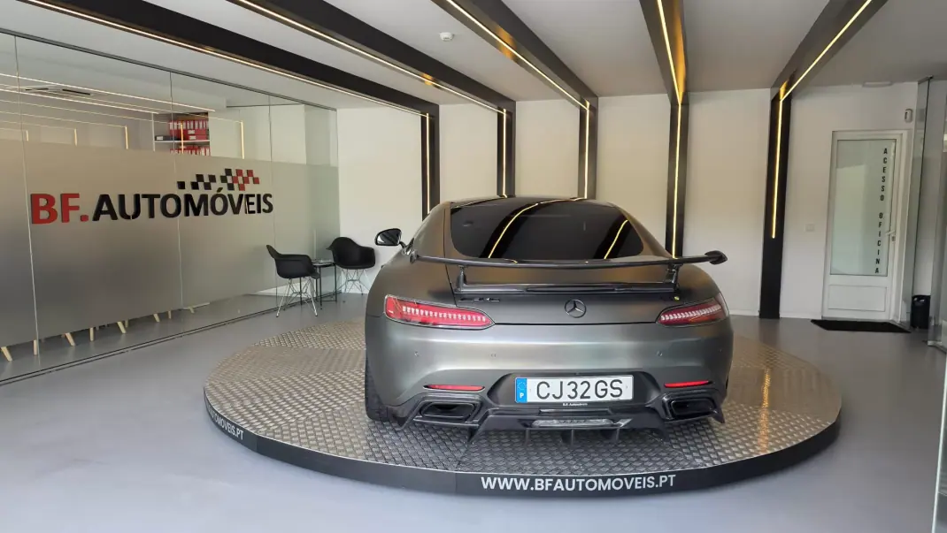 Mercedes-Benz AMG GT 2016 - 119500 EUR, 59841 km - 59841km - foto 19 de 63