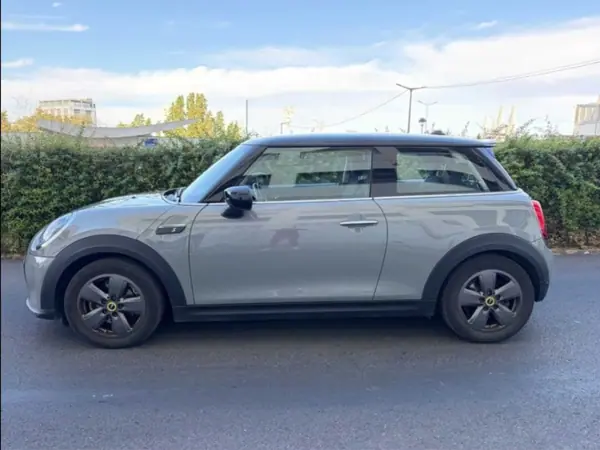 MINI Cooper 2022 - 17999 EUR, 28000 km - 28000km - foto 6 de 11