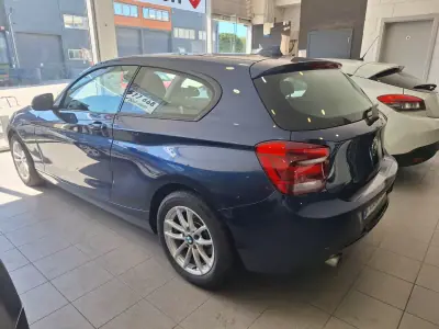 BMW 118 2013 - 11500 EUR, 170377 km - 170377km - foto 22 de 24