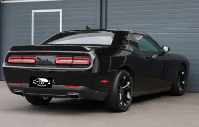 Dodge Challenger 2019 - 47000 EUR, 47000 km - AUTO.MOTO.pt - 47000km - foto 7 de 10