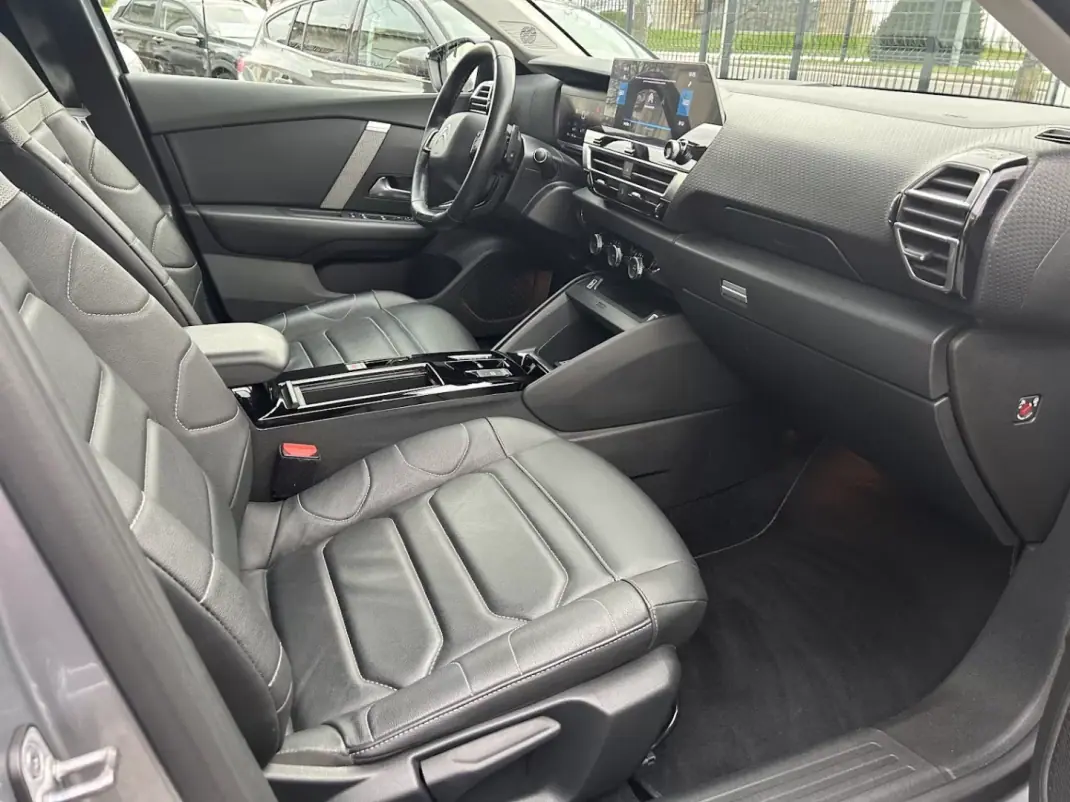 Citroën C4 2021 - 15750 EUR, 183750 km - AUTO.MOTO.pt - 183750km - foto 8 de 20