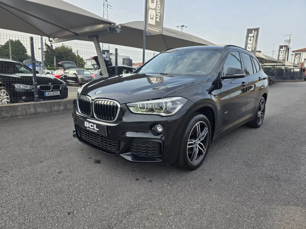 BMW X1 2018 - 25990 EUR, 158000 km - AUTO.MOTO.pt - 158000km - foto 3 de 49