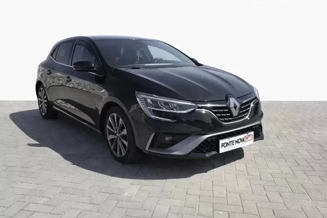 Renault Mégane 2021 - 17450 EUR, 67800 km - AUTO.MOTO.pt - 67800km - foto 6 de 20