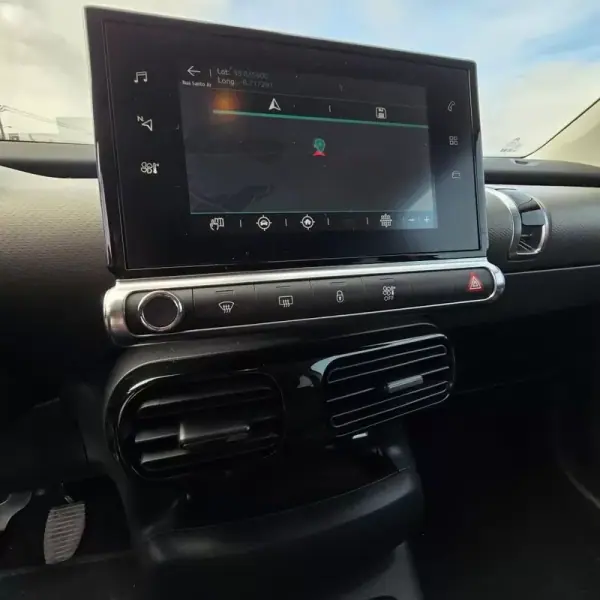 Citroën C4 Cactus 2019 - 10750 EUR, 87750 km - AUTO.MOTO.pt - 87750km - foto 15 de 18