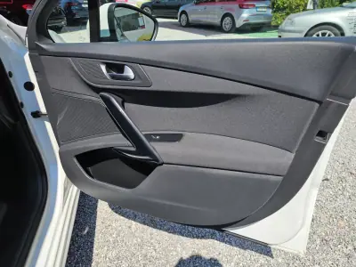 Peugeot 508 SW 2017 - 13700 EUR, 149000 km - AUTO.MOTO.pt - 149000km - foto 45 de 56