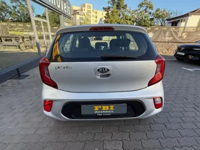 Kia Picanto 2021 - 12500 EUR, 83300 km - AUTO.MOTO.pt - 83300km - foto 7 de 11