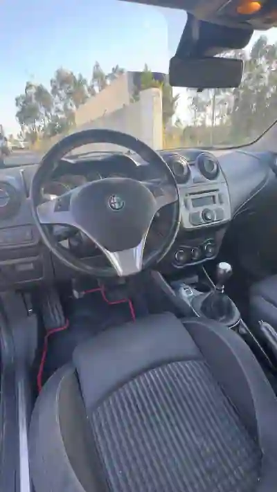 Alfa Romeo MiTo 2010 - 6000 EUR, 150000 km - AUTO.MOTO.pt - 150000km - foto 3 de 11