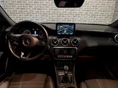 Mercedes-Benz A 180 2016 - 15490 EUR, 198000 km - AUTO.MOTO.pt - 198000km - foto 13 de 17
