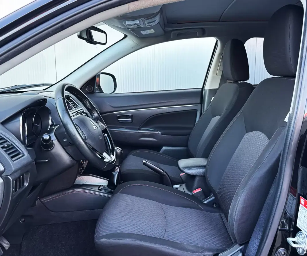 Mitsubishi ASX 2019 - 14250 EUR, 112000 km - AUTO.MOTO.pt - 112000km - foto 9 de 38