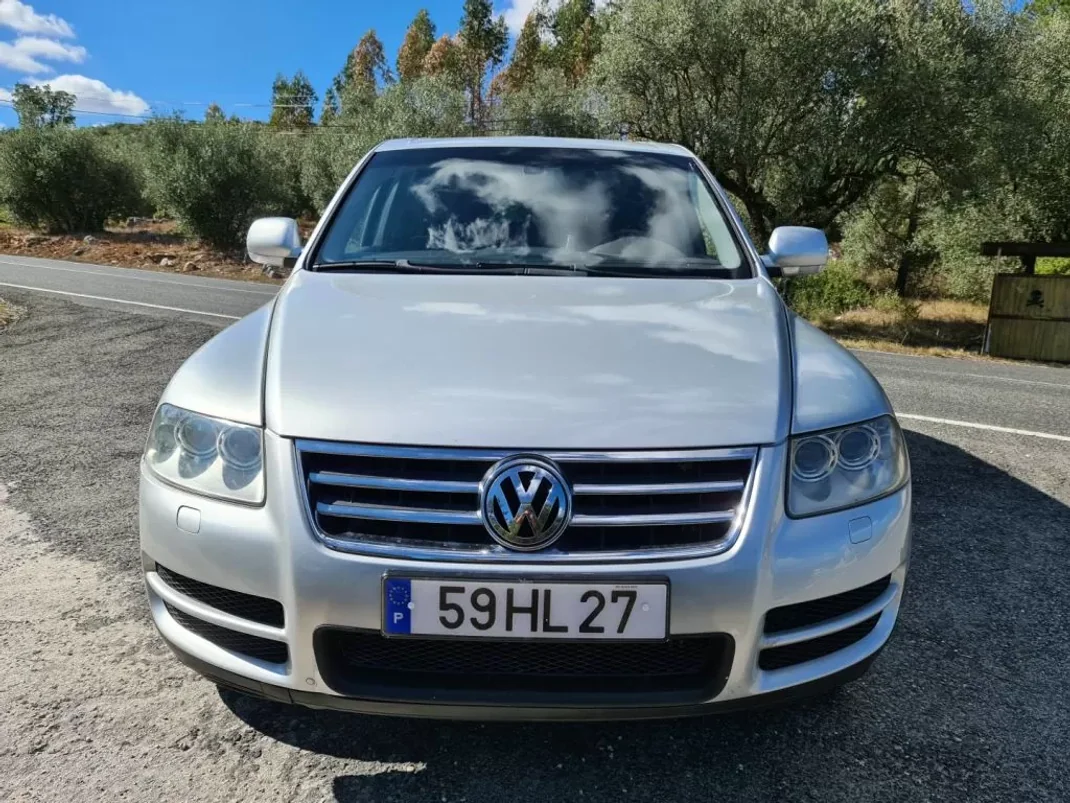 Volkswagen Touareg 2003 - 14950 EUR, 246320 km - AUTO.MOTO.pt - 246320km - foto 3 de 11
